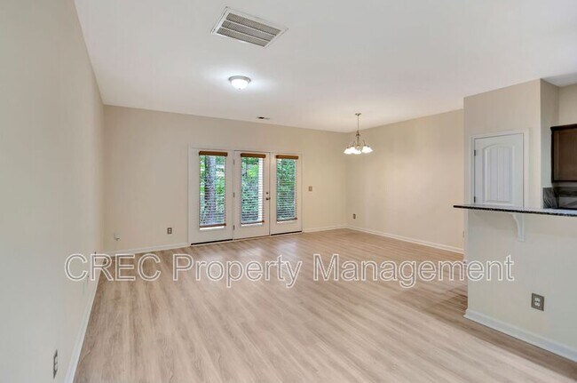 Building Photo - 140 Buchanan Cir