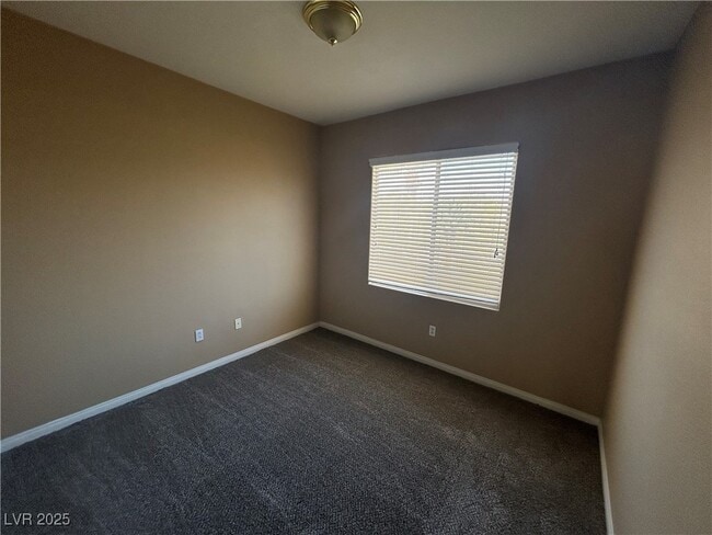 Building Photo - 157 Lakewood Garden Dr
