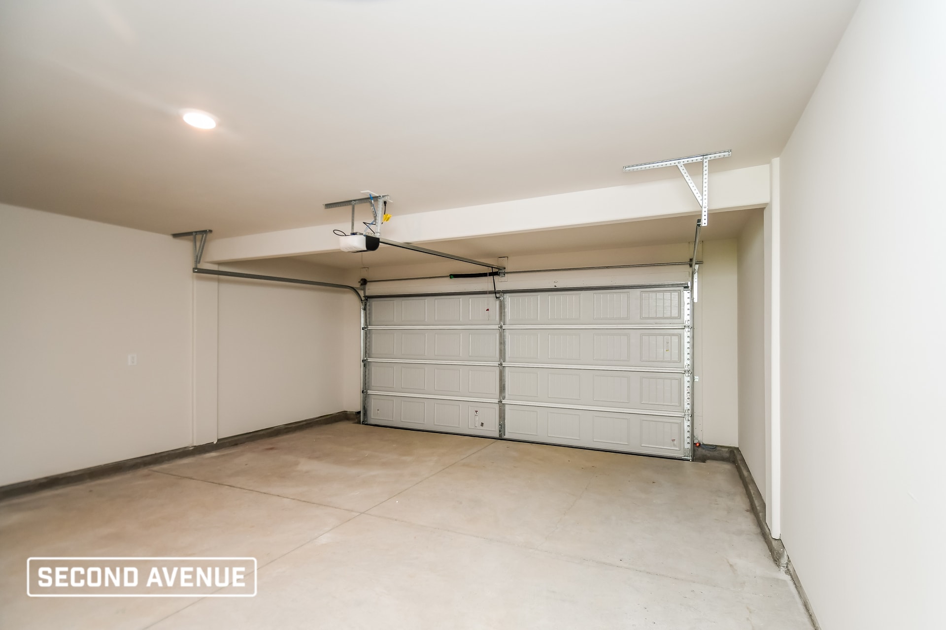 Building Photo - 632 Wild Tulip Ct