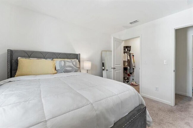 Building Photo - 2359 Argento Cir