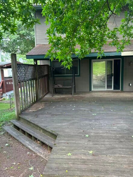 Building Photo - 7119 Wayles Dr