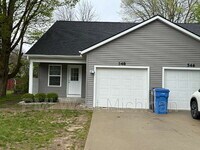 Building Photo - 546 W Elm St