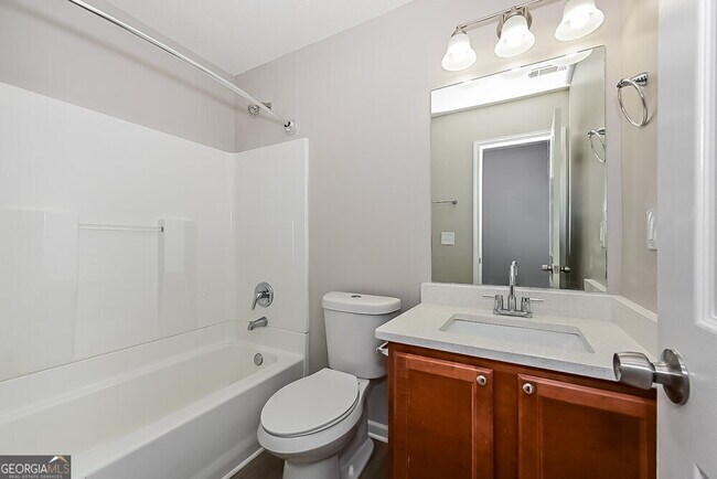 Building Photo - 936 Brisley Cir