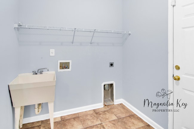 Building Photo - 5165 Morning Frost Pl