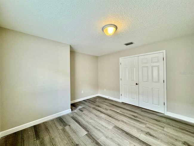 Building Photo - 18112 Canal Pointe St