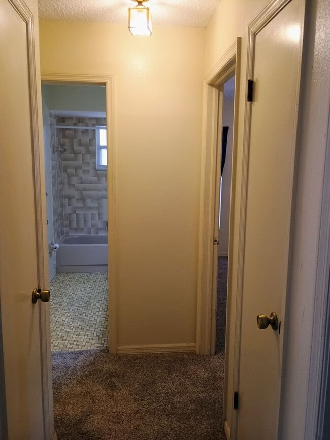 Building Photo - Pool. Privacy. Perfect location. Available now!