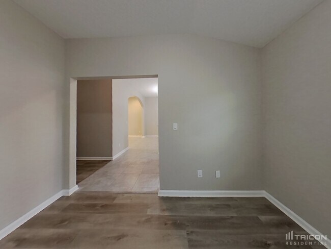 Building Photo - 12131 Rouen Cove Dr