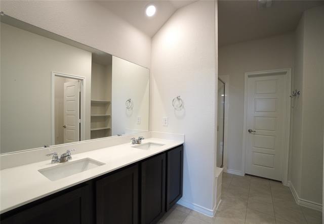 Building Photo - 476 Declaration Way