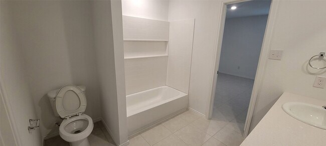 Building Photo - 2636 Turtle Dove Dr