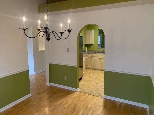 Building Photo - 222 Walnut Trace Dr