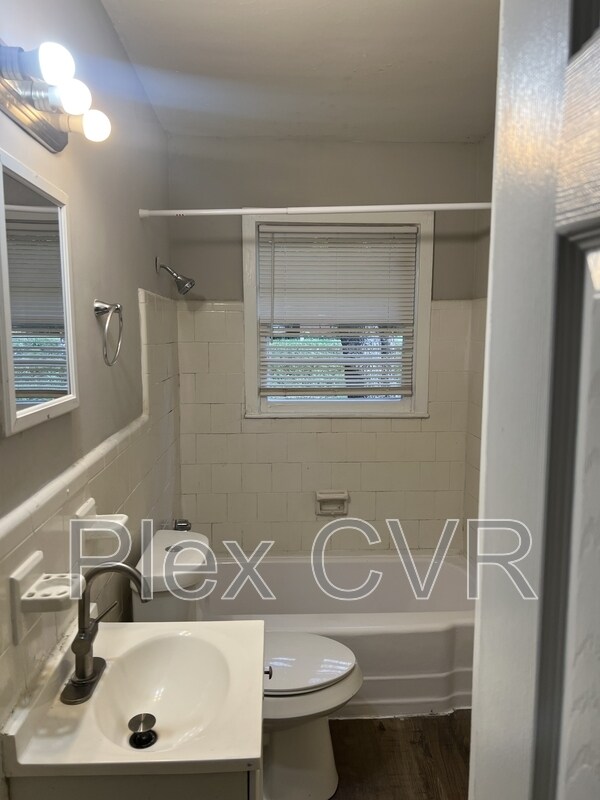 Building Photo - 855 Goodson Dr