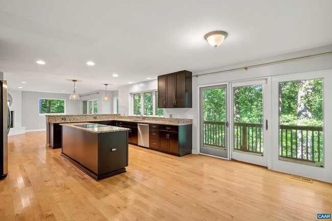 Building Photo - 501 Rookwood Pl
