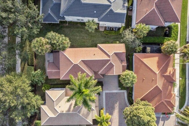 Building Photo - 556 Tomahawk Ct