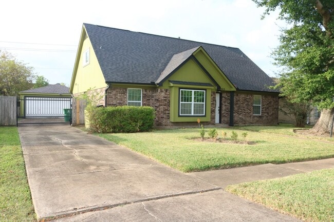 Building Photo - 12615 Huntington Venture Dr