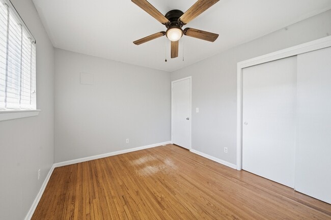 Building Photo - 8936 E 33rd Pl