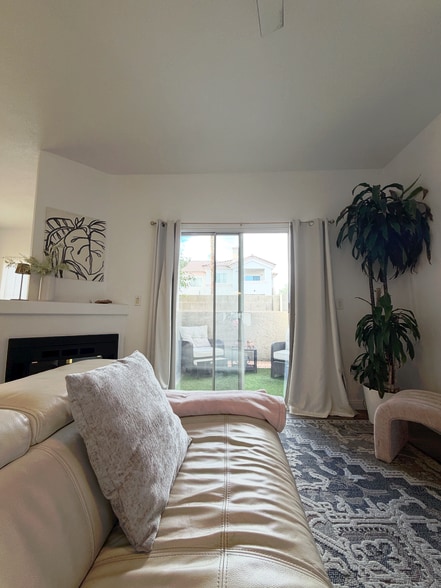 Patio Area - 2100 Black Island St