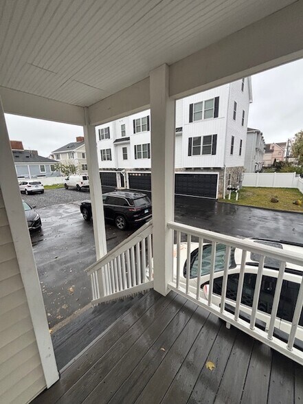 Building Photo - 23 Finney Ln