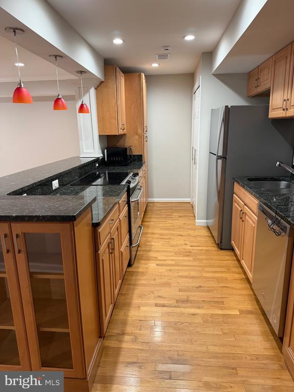 Building Photo - 9518 Hagel Cir