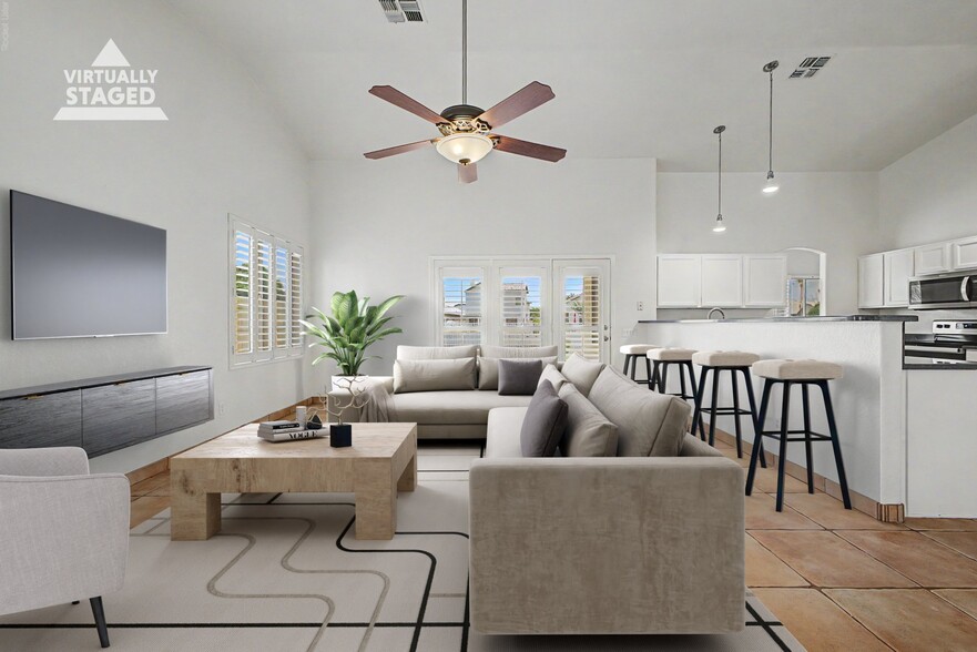 Building Photo - 691 S Sahuaro Dr