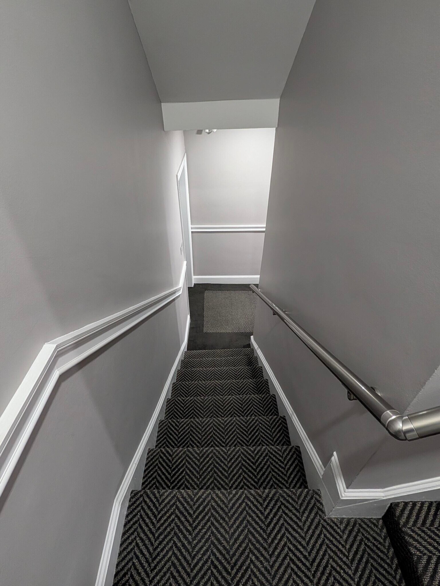 Building Photo - 1198 Commonwealth Ave