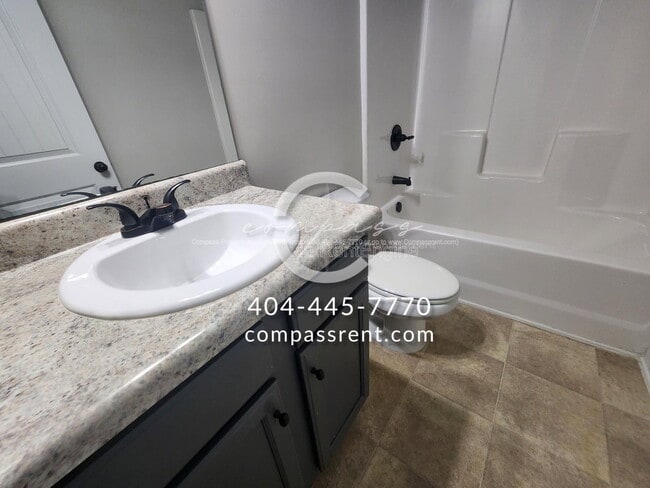 Building Photo - 6040 Oak Bend Ct