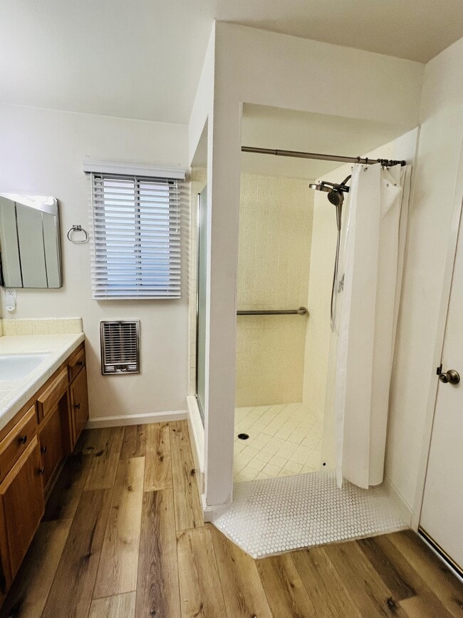 Building Photo - 6212 Friant Dr