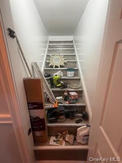 Building Photo - 644 Midwood St