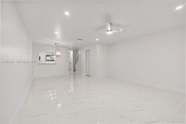 Building Photo - 9740 NW 10th St