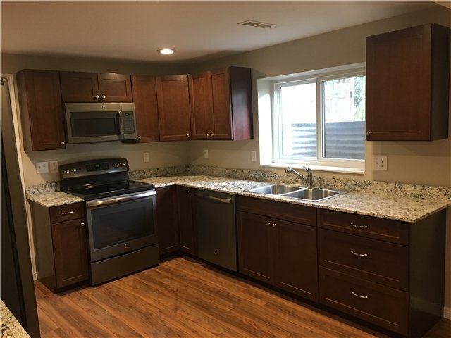 Building Photo - 1211 Meadow Ridge Ln
