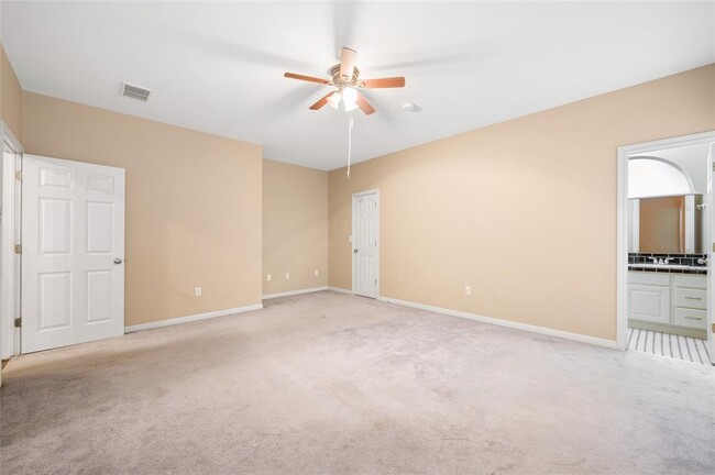 Building Photo - 1809 W 39th St