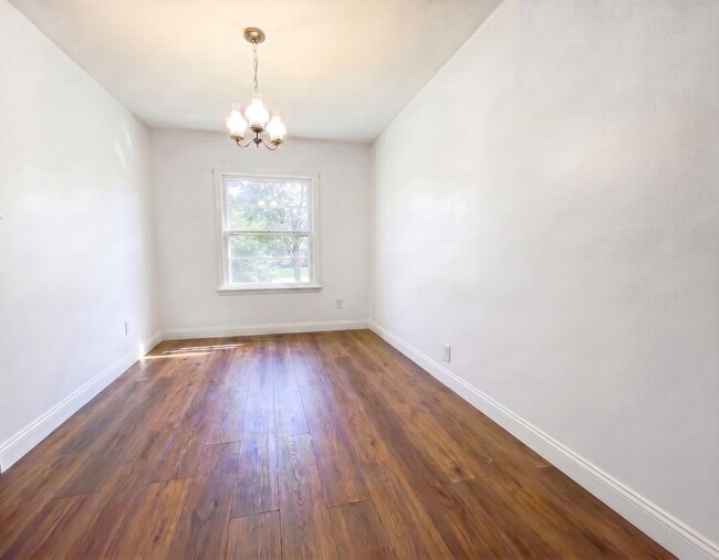 Building Photo - For Lease – Charming Brick Home in Historic Neighborhood