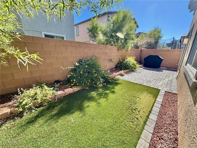 Building Photo - 3215 Alpine Aster Ave