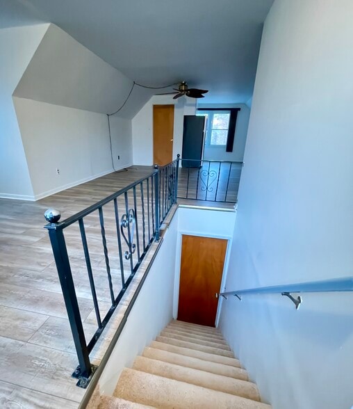 Building Photo - 1231 Washtenaw Rd