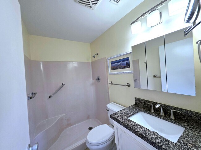 Building Photo - OOH-LA-LA ! Vero Beach Rentals. Vero Beach Rent, LLC and Property Management Company