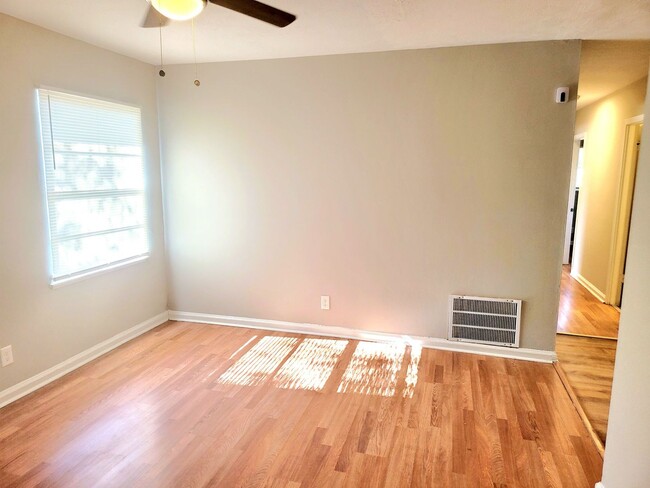 Building Photo - Cozy 3 Bedroom 1 Bath in Columbus GA