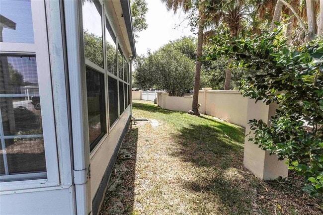 Building Photo - 1159 Paradise Dr