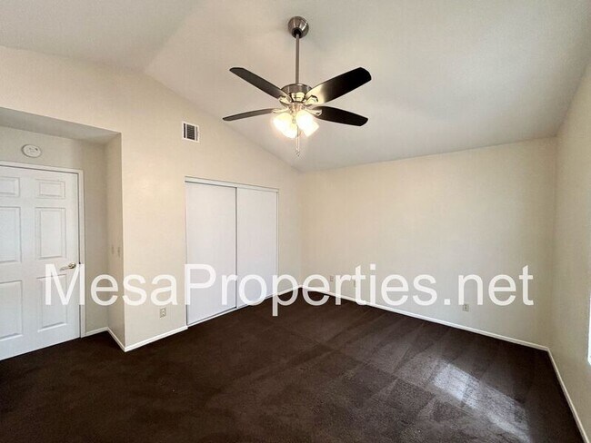Building Photo - 15261 San Jose Dr