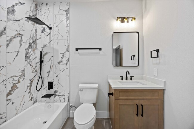 Building Photo - 8310 Mariah St