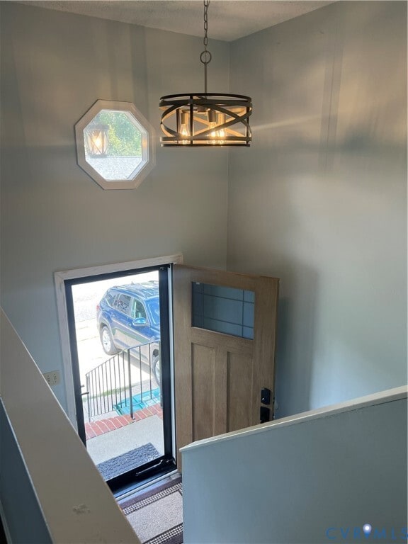 Building Photo - 303 Bull Run Dr