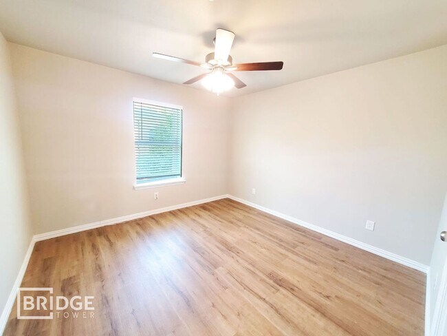 Building Photo - CYPRESS PLAN