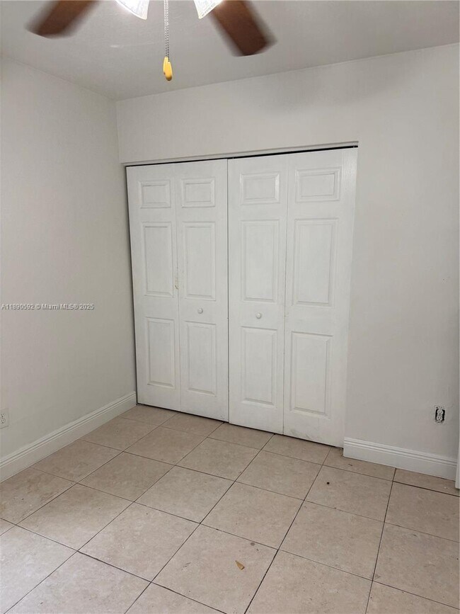 Building Photo - 13030 SW 49th Terrace