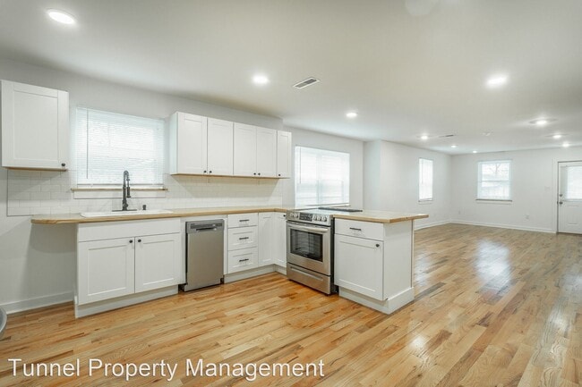 Primary Photo - 2 br, 1 bath House - 1810 Mulberry