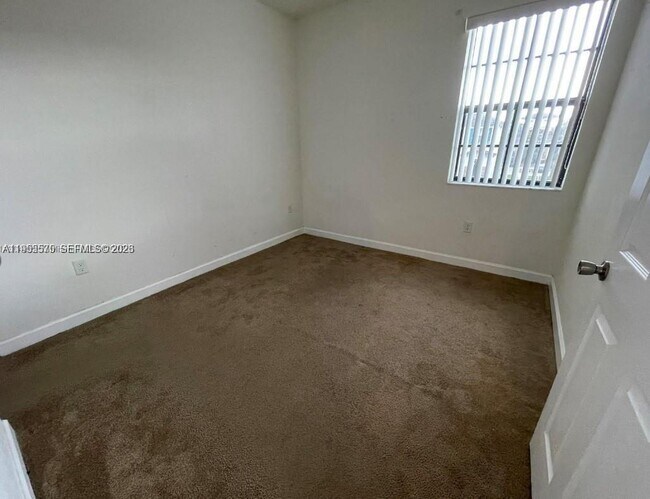 Building Photo - 15071 SW 116th St