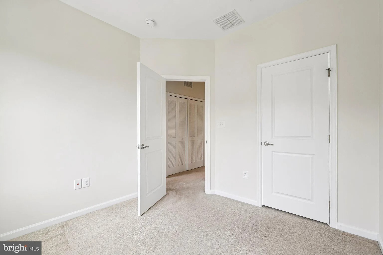 Building Photo - 8074 Locust Mill St