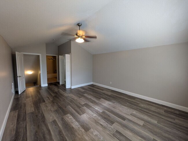 Building Photo - 5/3 Single Family Home at East Lake Cove i...