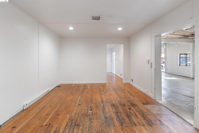 Building Photo - 3407 Harlan St