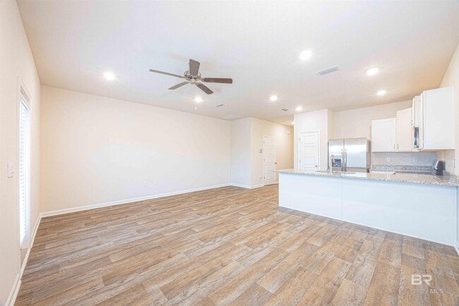 Building Photo - 32195 Emancipation Cir