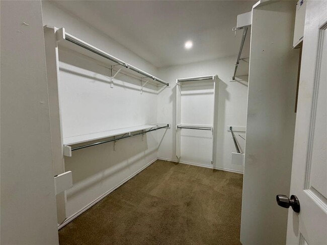 Building Photo - 804 Tapestry Cove