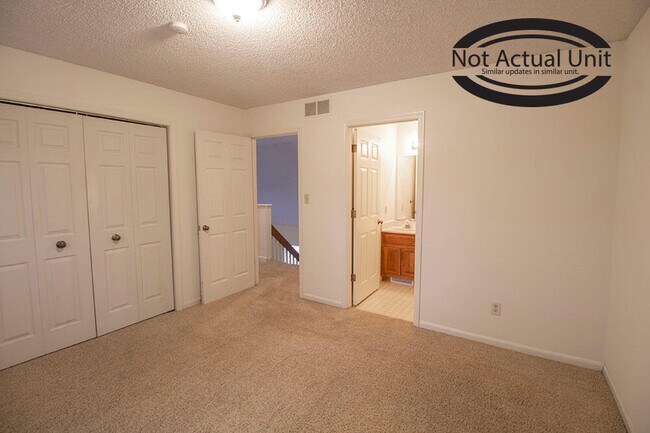 Building Photo - 1911 Mirtle Grove Ct