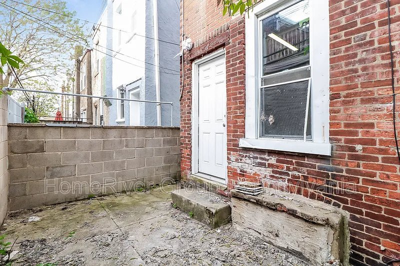 Building Photo - 1439 S Marston St